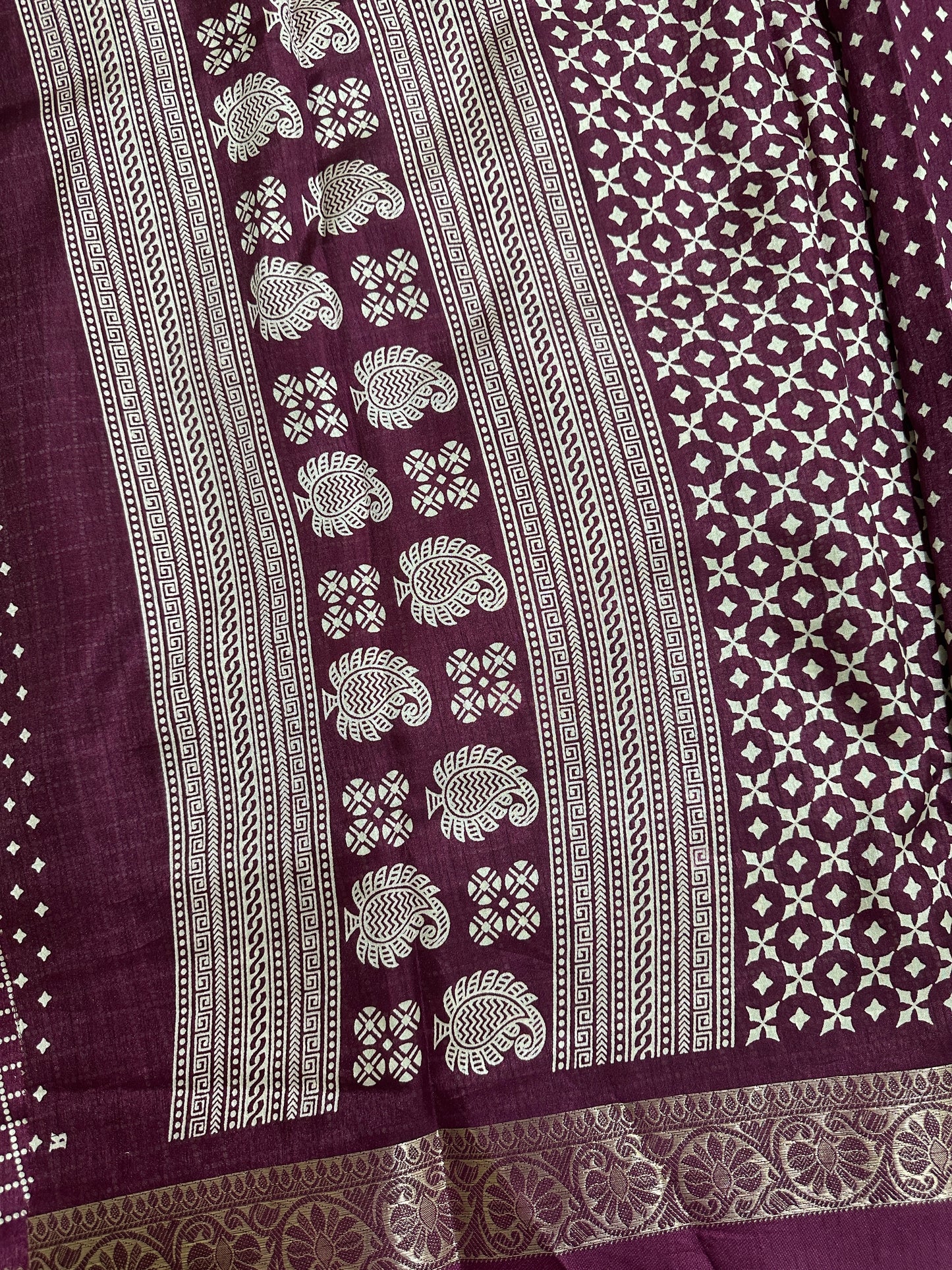 Checked Fancy Soft Saree